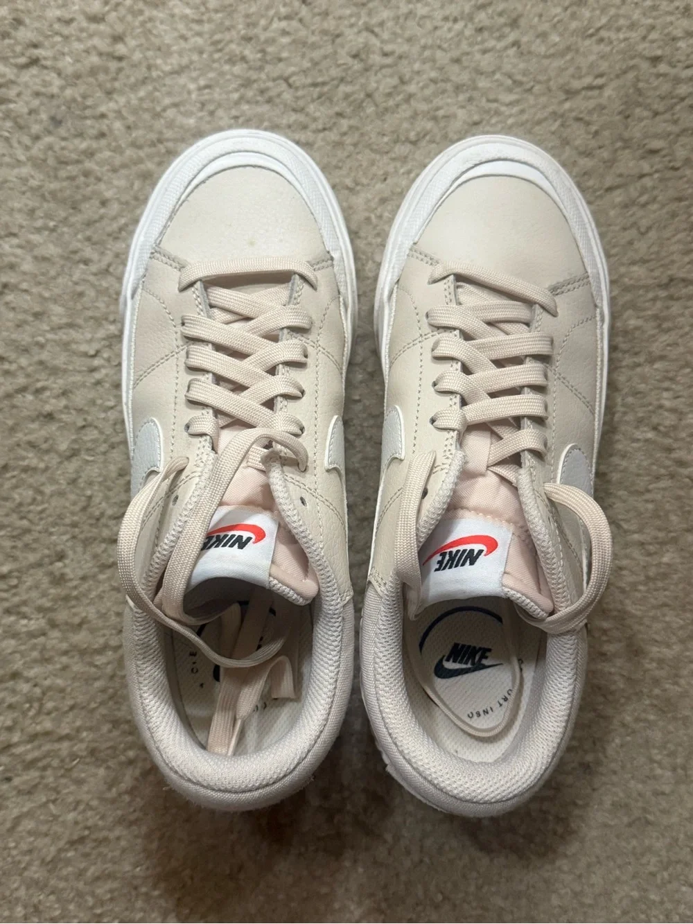Nike Court Legacy Lift Shoes in Beige (Women’s Size 6.5)